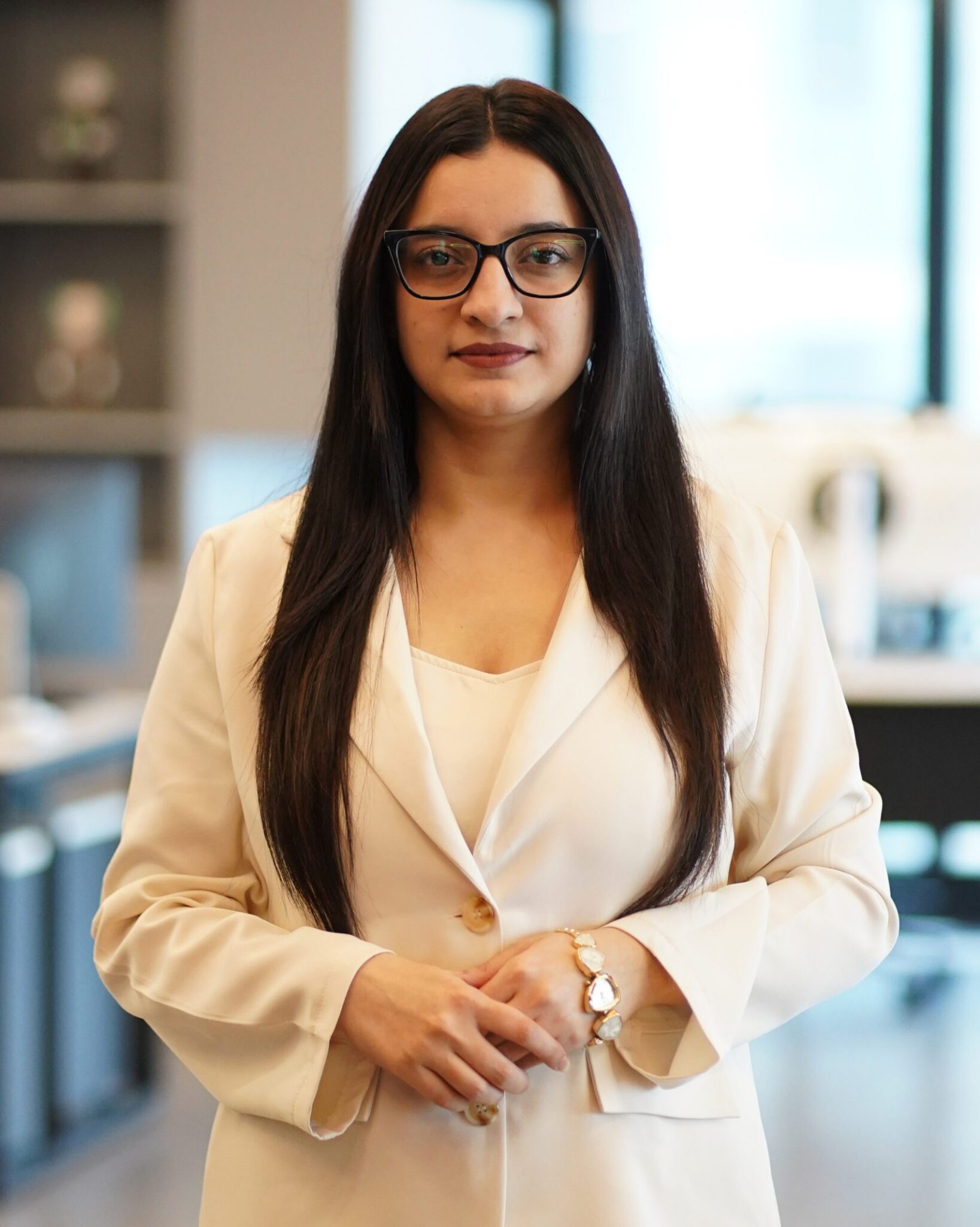 Zainab Saiyed — Responsable RH