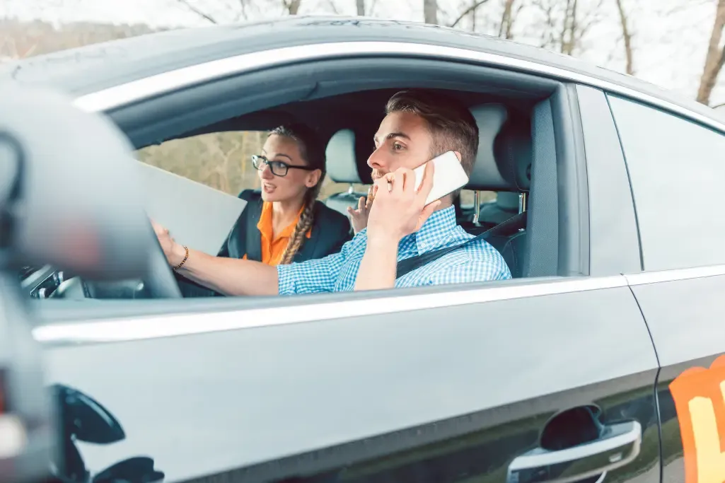 Dubai Introduces Stricter Penalties for Mobile Phone Use While Driving